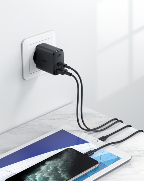 Dwuportowa ładowarka sieciowa Aukey PA-F3 PD Swift Mix 30 W Dwuportowa ładowarka sieciowa Aukey PA-F3 PD Swift Mix 30 W