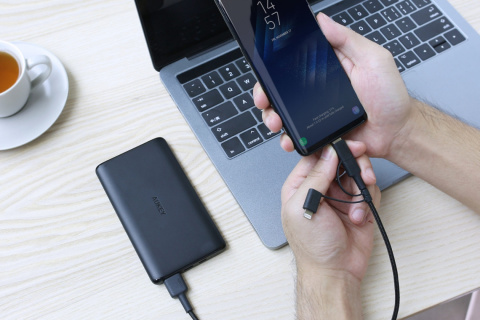 Ultraszybki kabel Aukey CB-BAL5 3w1 USB - USB Micro, USB - USB-C, USB - Lightning Ultraszybki kabel Aukey CB-BAL5 3w1 USB - USB Micro, USB - USB-C, USB - Lightning
