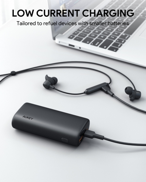 Kompaktowy powerbank Aukey PB-Y36 Sprint Go Mini USB C czarny PD 10000 mAh Kompaktowy powerbank Aukey PB-Y36 Sprint Go Mini USB C czarny PD 10000 mAh