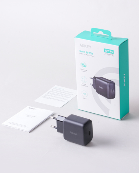 Szybka ładowarka Aukey PA-R1 20W Power Delivery Szybka ładowarka Aukey PA-R1 20W Power Delivery