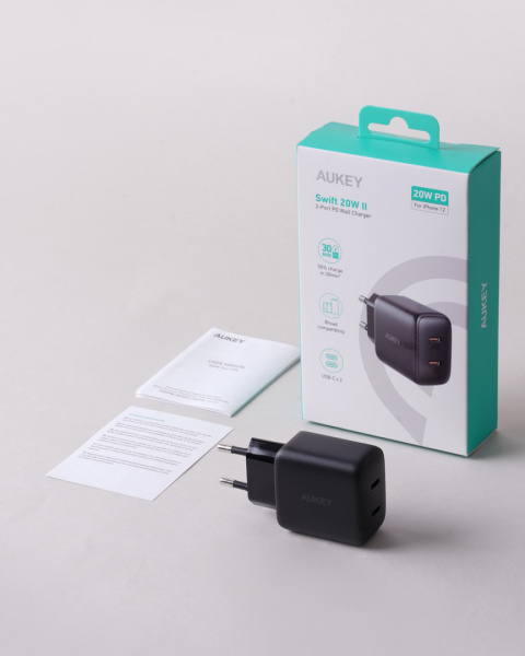 Szybka ładowarka Aukey PA-R1S 20W 2xUSB-C PD Szybka ładowarka Aukey PA-R1S 20W 2xUSB-C PD