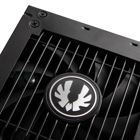 BitFenix Formula 80 Plus Gold - 550W (BP-FM550ULAG-9R) BitFenix Formula 80 Plus Gold - 550W (BP-FM550ULAG-9R)