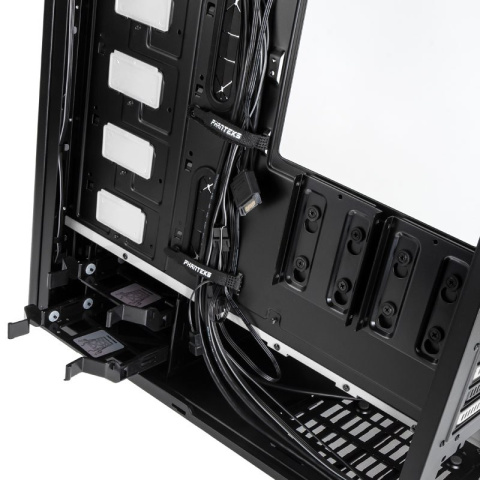 OBUDOWA PHANTEKS ECLIPSE P400S WINDOW BLACK-WHITE (PH-EC416PSTG_BW) OBUDOWA PHANTEKS ECLIPSE P400S WINDOW BLACK-WHITE (PH-EC416PSTG_BW)
