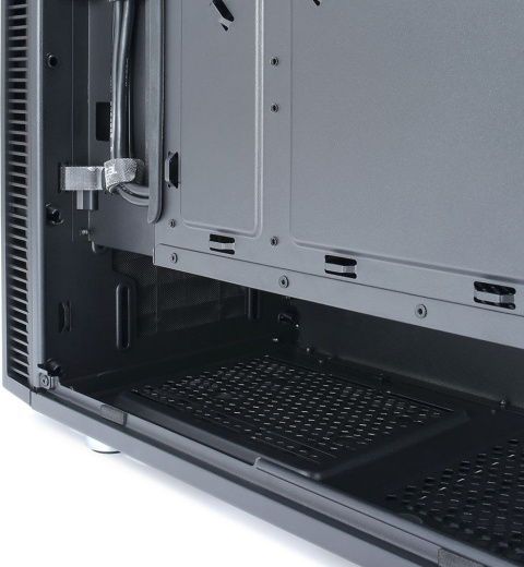 Obudowa Fractal Design Define C Midi-Tower, Czarny, Okno (FD-CA-DEF-C-BK-W) Obudowa Fractal Design Define C Midi-Tower, Czarny, Okno (FD-CA-DEF-C-BK-W)