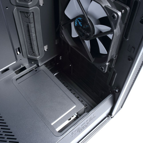 Obudowa Fractal Design Define C Midi-Tower, Czarny, Okno (FD-CA-DEF-C-BK-W) Obudowa Fractal Design Define C Midi-Tower, Czarny, Okno (FD-CA-DEF-C-BK-W)