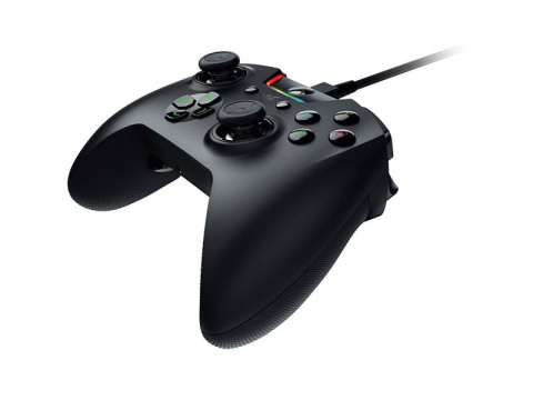 Gamepad Razer Wolverine Tournament Ed. Xbox One (RZ06-01990100-R3M1) Gamepad Razer Wolverine Tournament Ed. Xbox One (RZ06-01990100-R3M1)