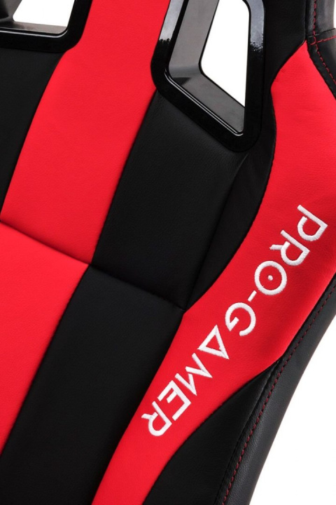 Fotel gamingowy PRO-GAMER Daytona Czarno-czerwony Fotel gamingowy PRO-GAMER Daytona Czarno-czerwony