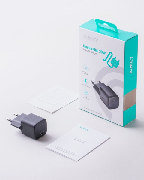 Ładowarka sieciowa Aukey Omnia Mini PA-B1 20W USB-C PD